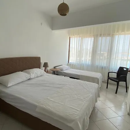 Apartamento Yat Limanı Denize Sıfır Geniş Daire Datça